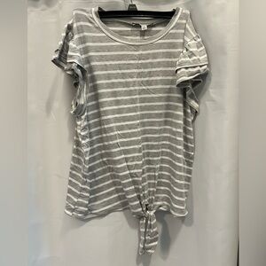 Soft front-tie shirt